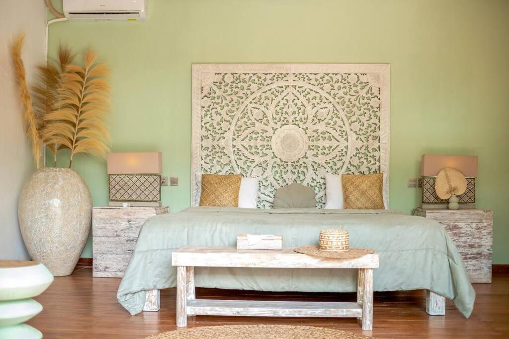 Secret River Villa - Luxury Villa 5 Bedrooms - Kerobokan - Canggu Kültér fotó