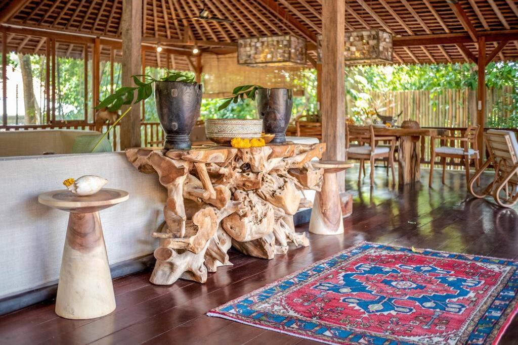 Secret River Villa - Luxury Villa 5 Bedrooms - Kerobokan - Canggu Kültér fotó