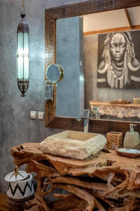 Secret River Villa - Luxury Villa 5 Bedrooms - Kerobokan - Canggu Kültér fotó